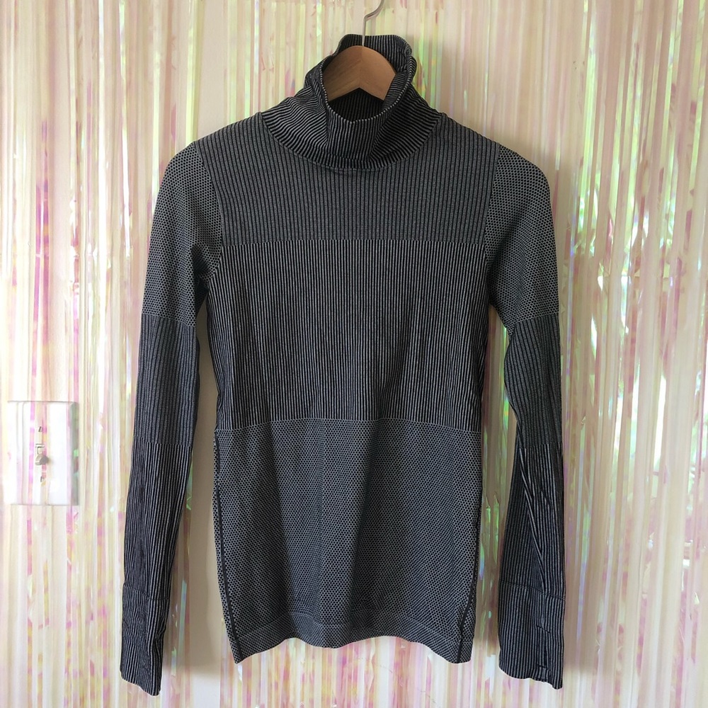 Athleta Turtleneck